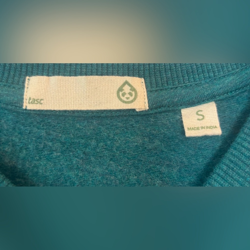 Teal Tasc Performance Pullover - image 4